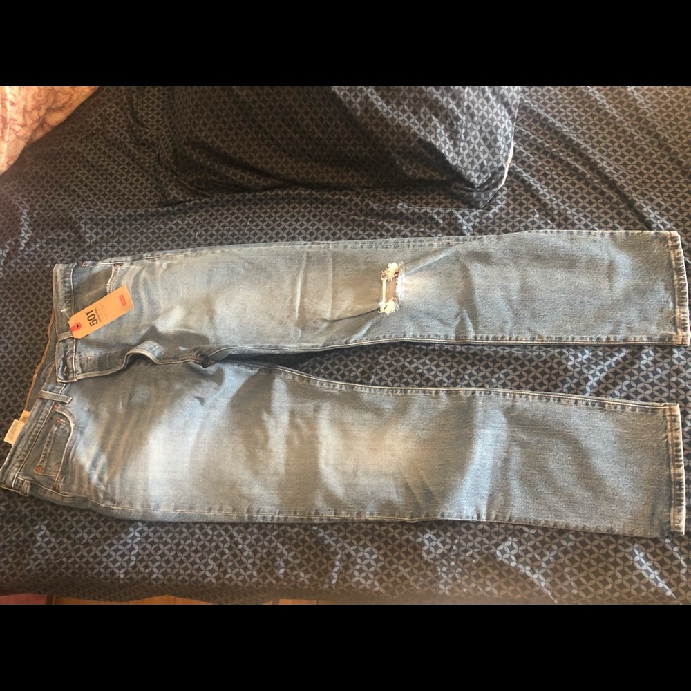 Brand new Levi jeans